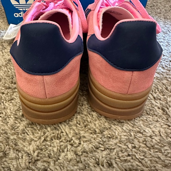 ‼️SOLD‼️Adidas Gazelle Bold Women’s in Pink Glow - Picture 7 of 10